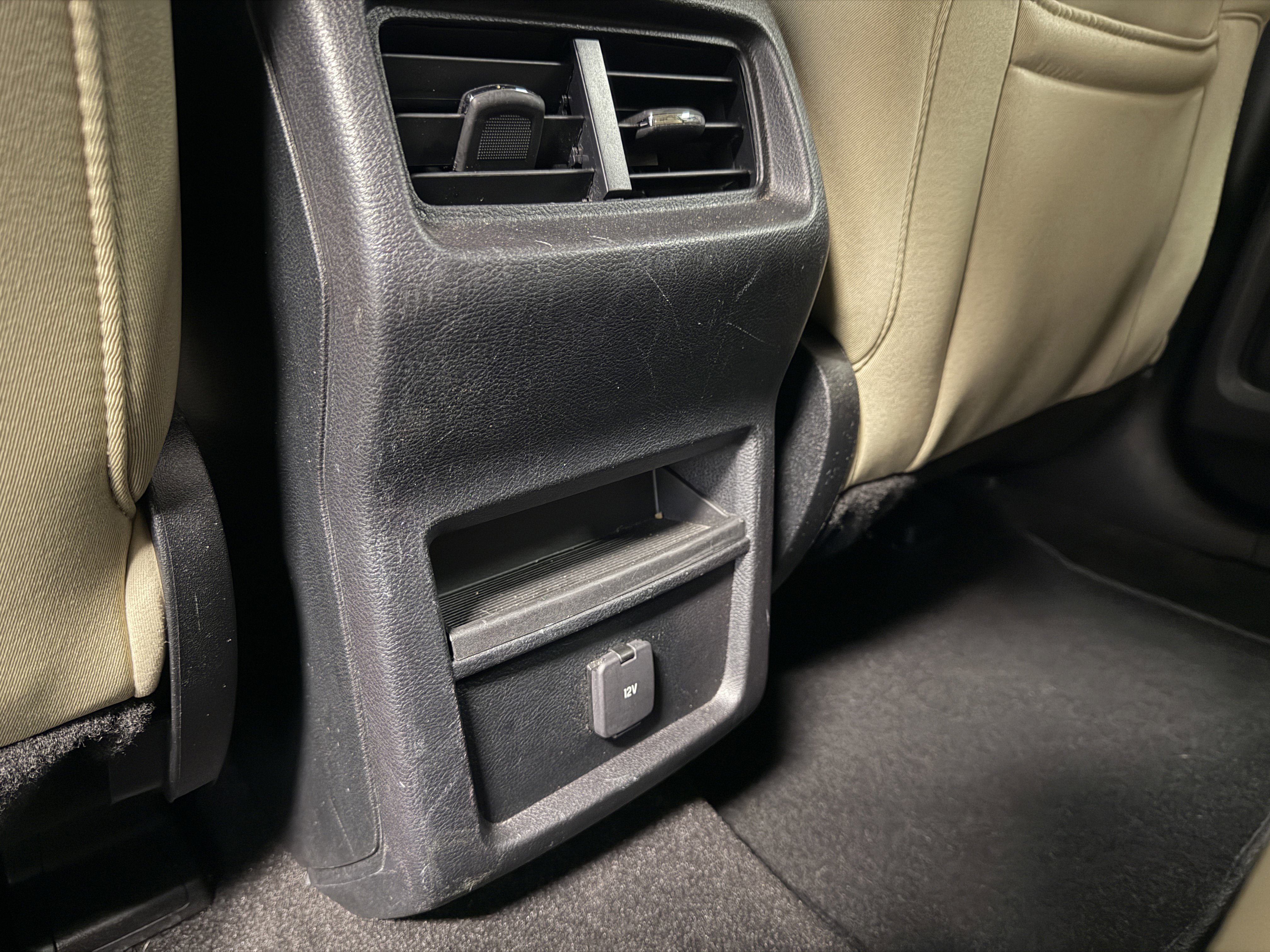 Used 2019 Ford Edge SEL image 22