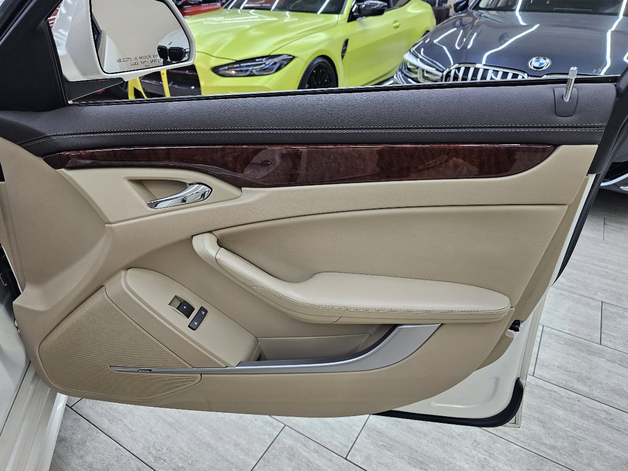 Used 2010 Cadillac CTS Luxury image 36