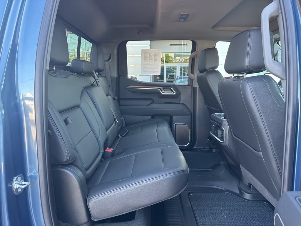Used 2025 GMC Sierra 1500 Denali w/ Denali Reserve Package AWD/4WD image 19