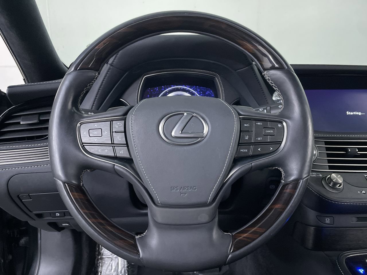 Used 2018 Lexus LS 500 AWD w/ Interior Upgrade Package image 14
