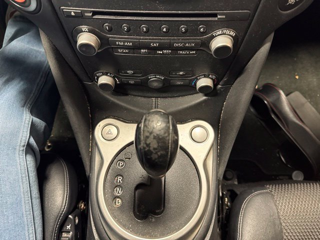 Used 2013 Nissan 370Z Touring w/ Sport Pkg RWD image 9