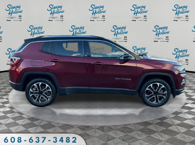 Used 2022 Jeep Compass Limited AWD/4WD image 4