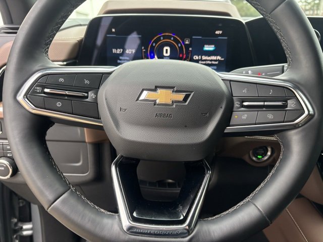 Certified 2025 Chevrolet Suburban High Country image 28