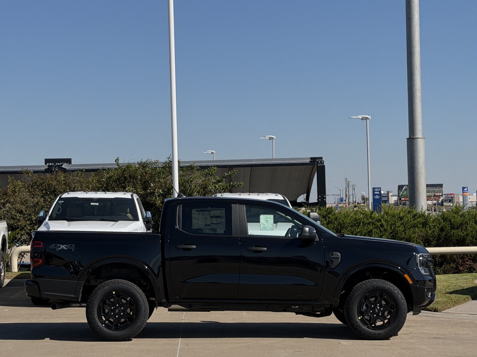 New 2026 Ford Ranger XLT w/ Black Appearance Package AWD/4WD image 3