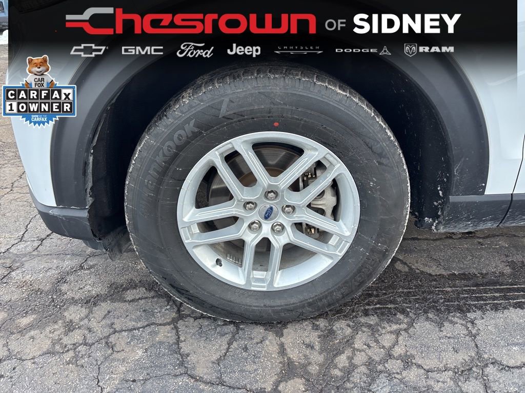 Used 2025 Ford Explorer Active AWD/4WD image 9