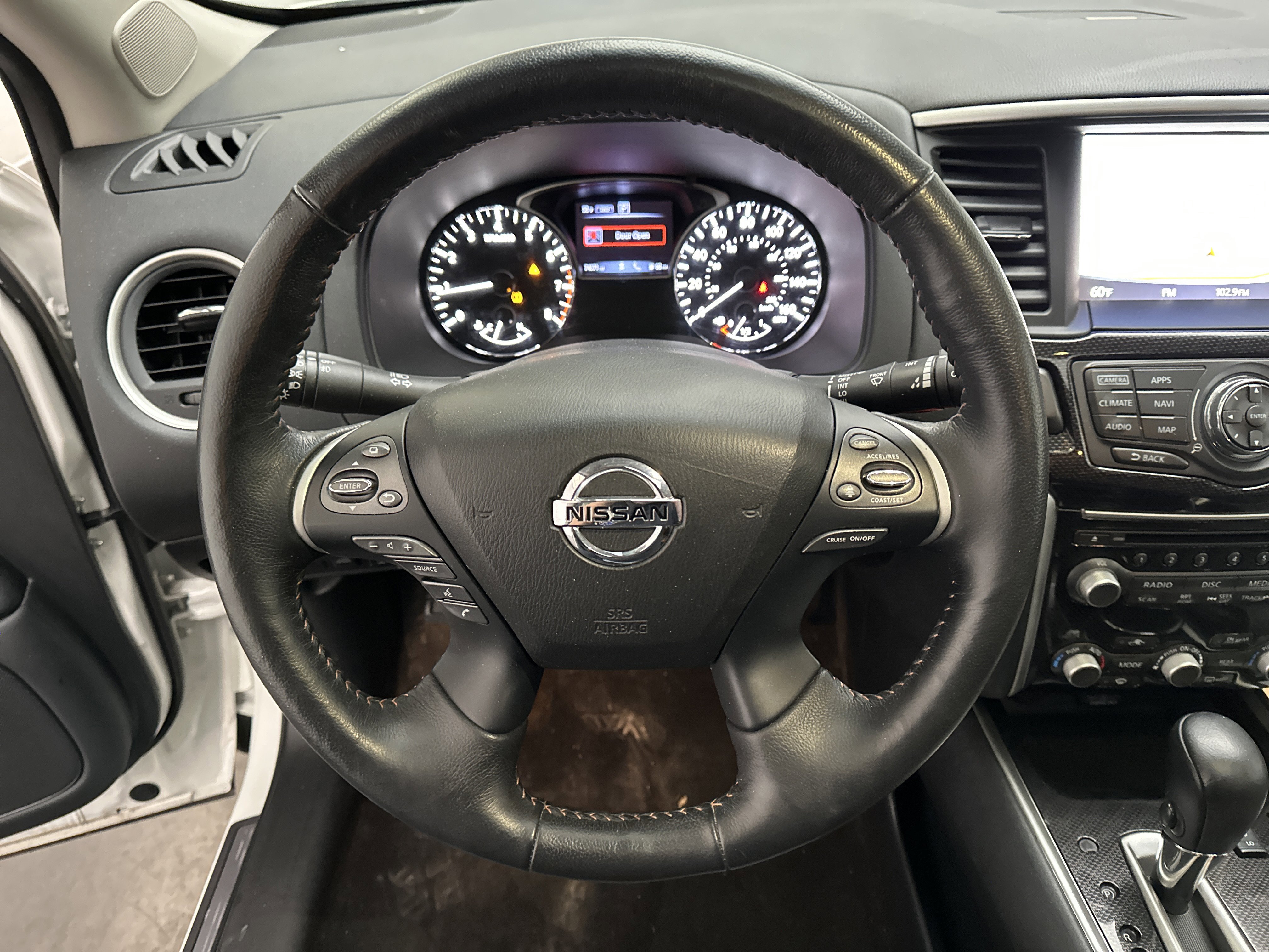 Used 2020 Nissan Pathfinder SL image 30