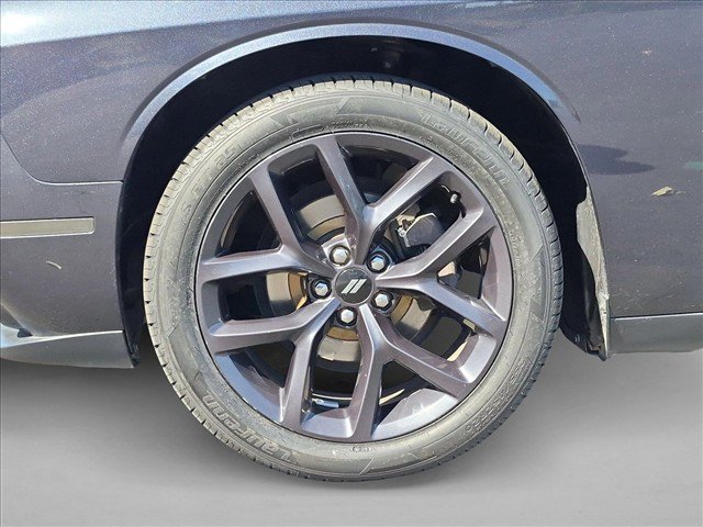 Used 2019 Dodge Challenger SXT w/ Blacktop Package RWD image 23