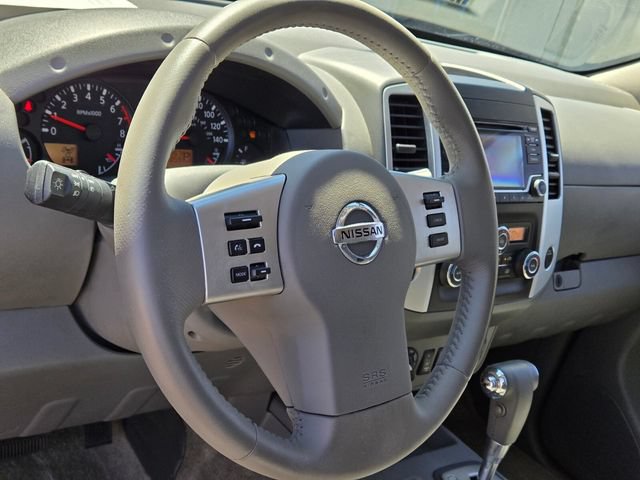 Used 2016 Nissan Frontier SV w/ SV Value Truck Package AWD/4WD image 19