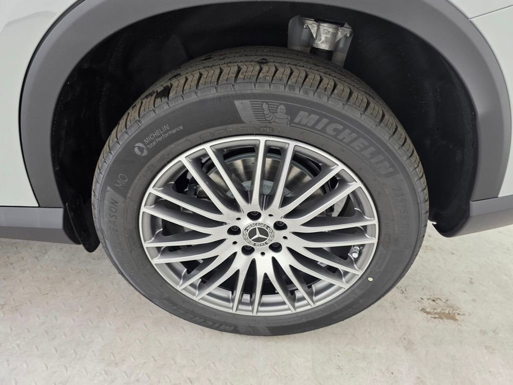 New 2026 Mercedes-Benz GLC 300 image 6