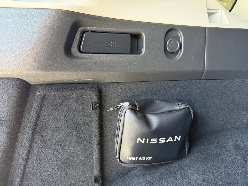 Used 2023 Nissan Rogue Platinum w/ Platinum Premium Package FWD image 41