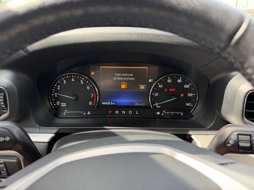 Used 2022 Ford Explorer XLT w/ Equipment Group 202A AWD/4WD image 23