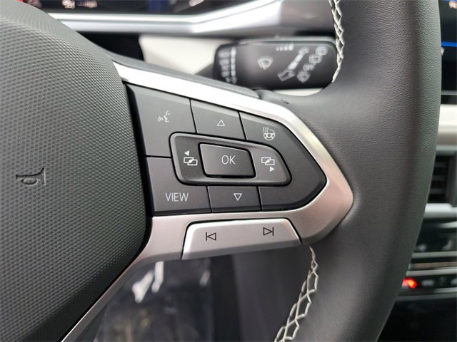 New 2026 Volkswagen Taos SEL image 22