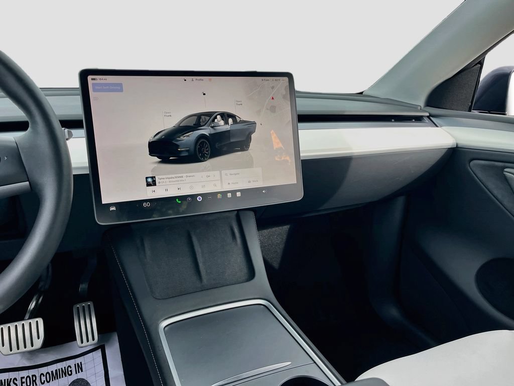 Used 2024 Tesla Model Y Performance AWD/4WD image 22