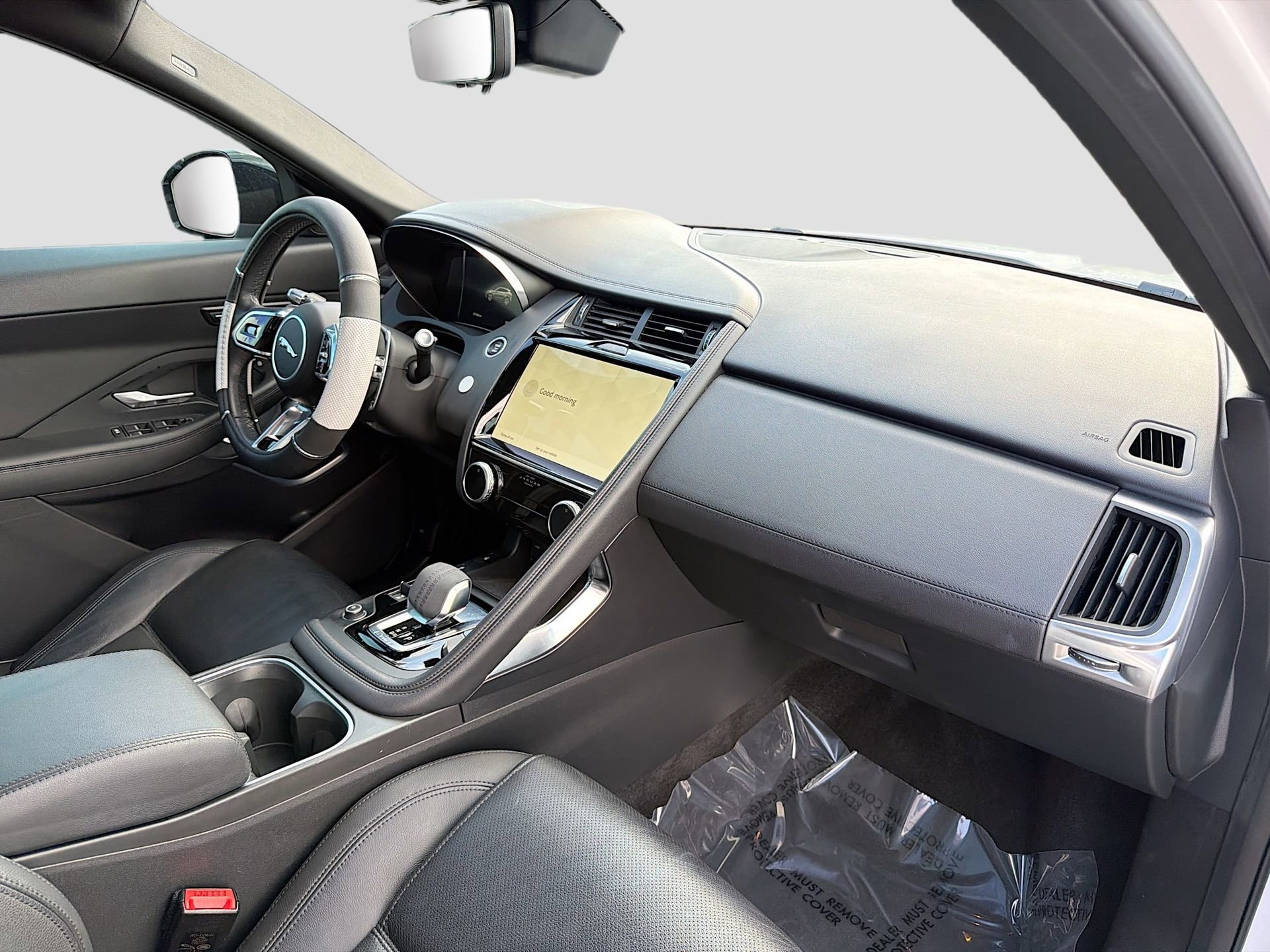 Used 2022 Jaguar E-PACE SE image 14