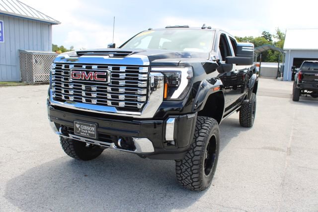 Used 2024 GMC Sierra 2500 Denali w/ Denali Reserve Package image 3