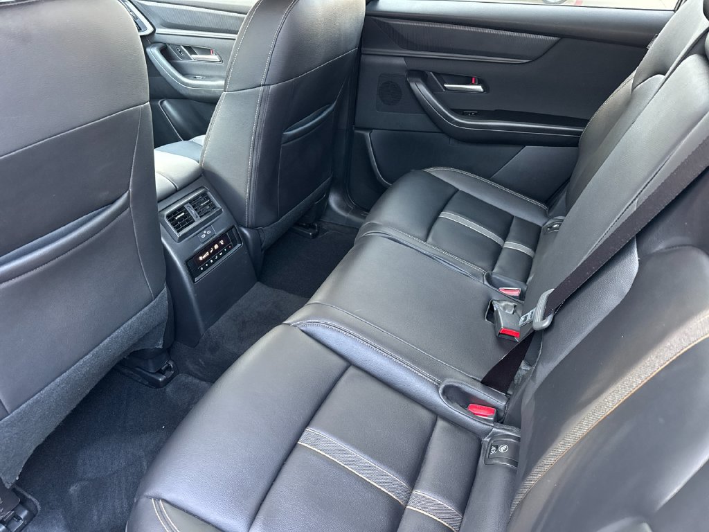 Used 2026 MAZDA CX-90 3.3 Turbo w/ Select Package AWD/4WD image 12