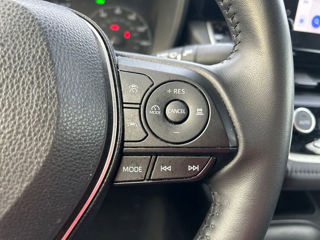 Used 2024 Toyota Corolla SE FWD image 18