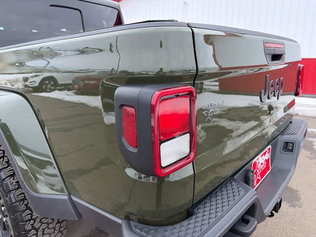 Used 2022 Jeep Gladiator Overland AWD/4WD image 19