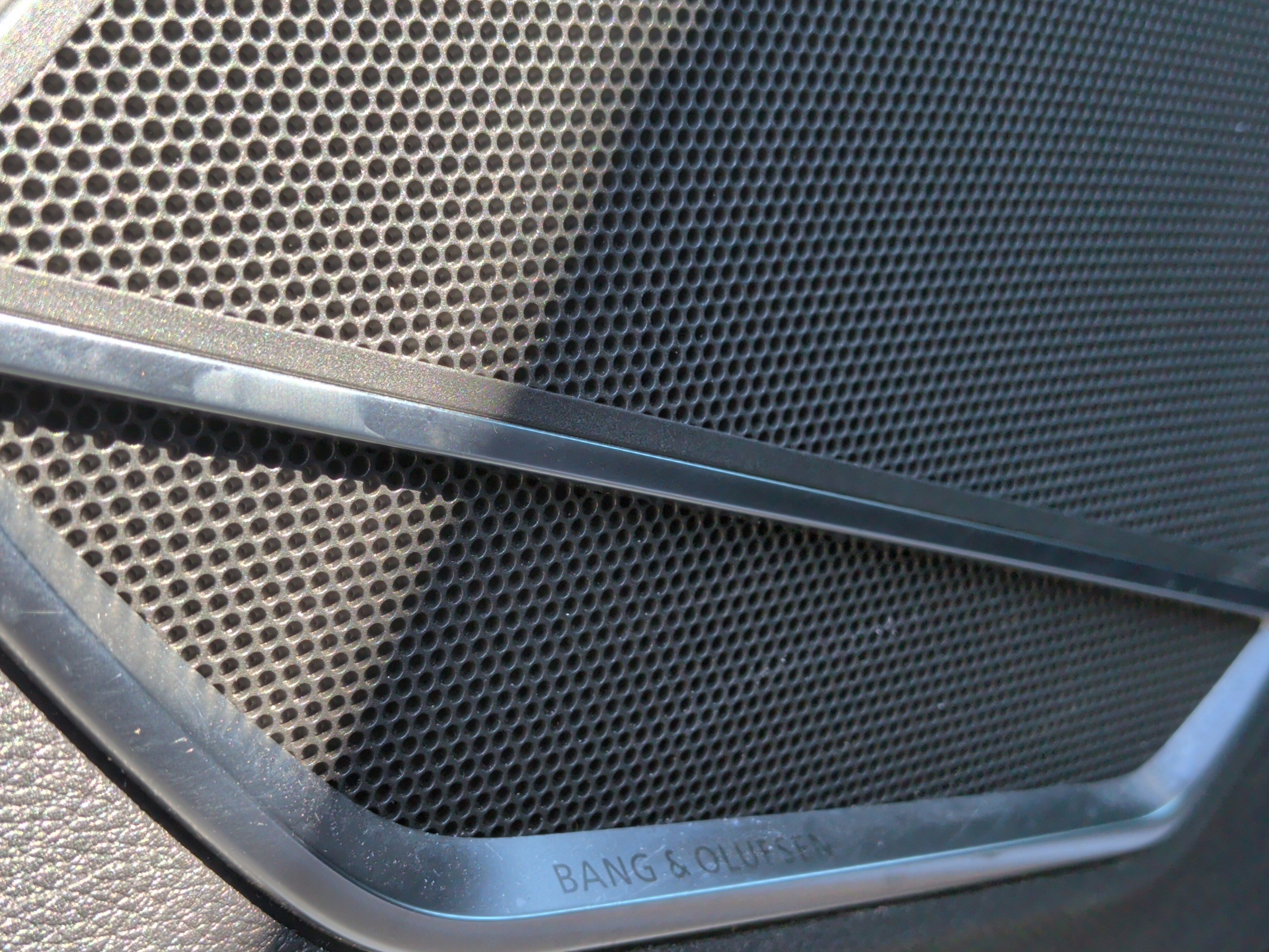 Used 2020 Audi Q3 2.0T Prestige w/ Prestige Package image 27