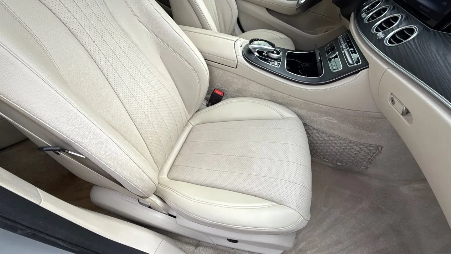 Used 2018 Mercedes-Benz E 300 image 18