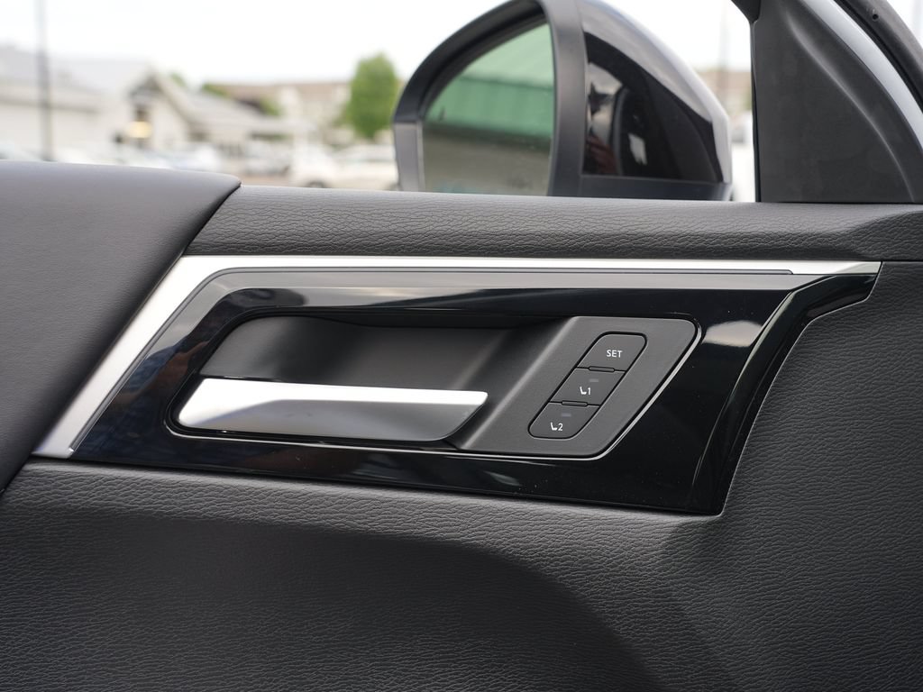 New 2026 Mitsubishi Outlander SEL Black Edition AWD/4WD image 19