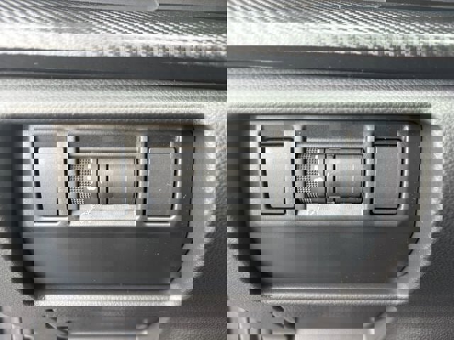 New 2025 Subaru Crosstrek 2.5i Sport w/ Crosstrek Mirror Package image 70