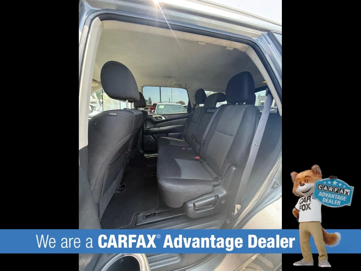Used 2018 Nissan Pathfinder S FWD image 14