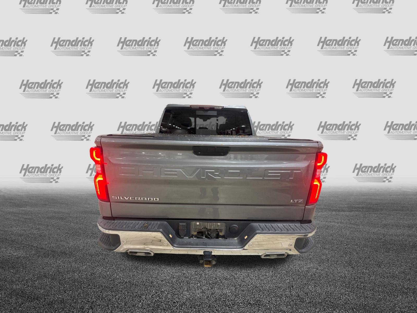 Used 2020 Chevrolet Silverado 1500 LTZ w/ LTZ Premium Package AWD/4WD image 7