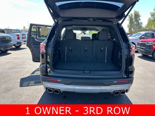 Used 2025 GMC Acadia Elevation image 17