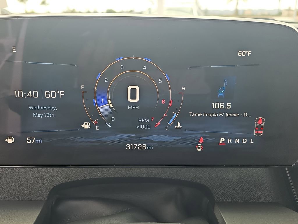 Used 2025 Chevrolet Traverse LT FWD image 20