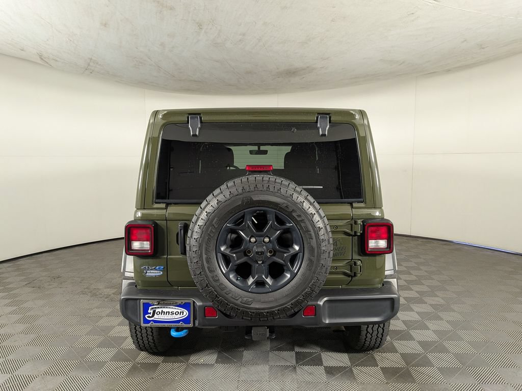 Certified 2023 Jeep Wrangler Unlimited w/ Sun & Screen Package AWD/4WD image 9