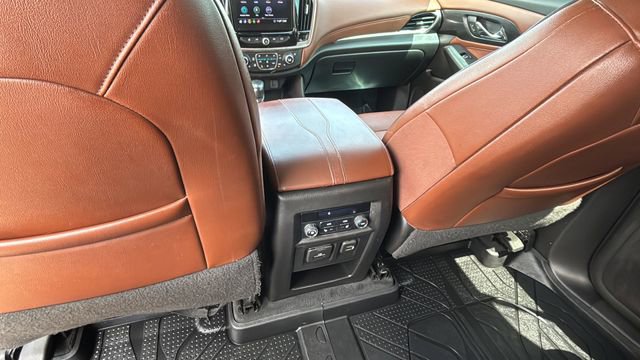Used 2021 Chevrolet Traverse High Country AWD/4WD image 21