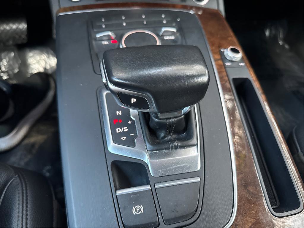 Used 2018 Audi Q5 2.0T Premium image 35