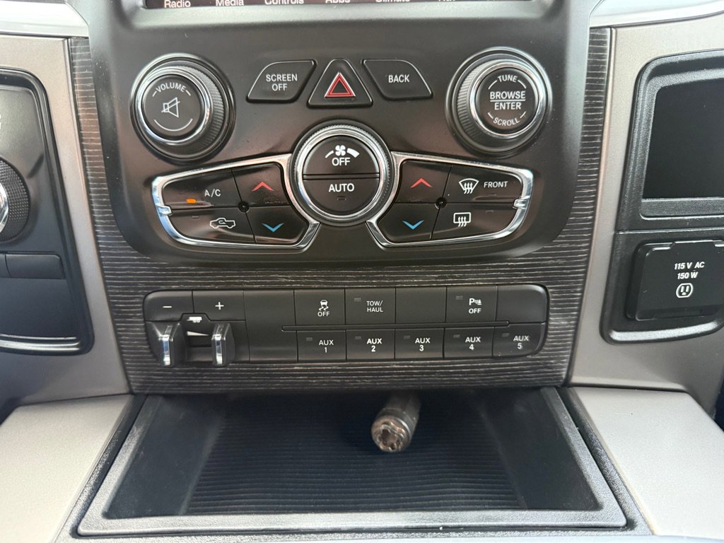 Used 2014 RAM 2500 Limited image 34