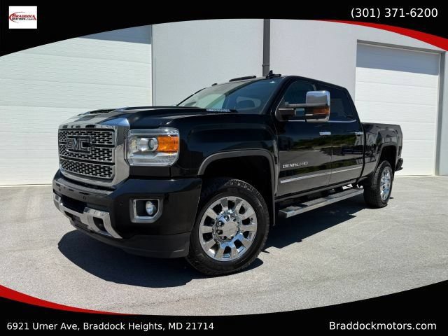 Used 2019 GMC Sierra 2500 Denali AWD/4WD image 1