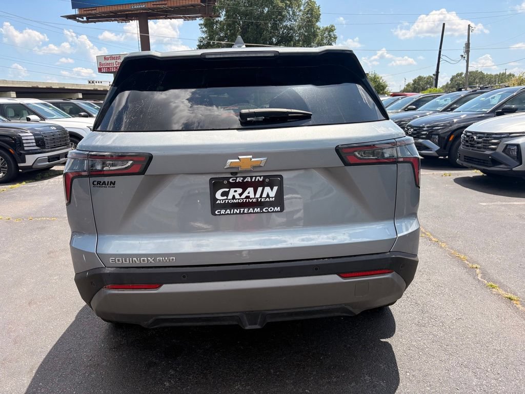 Used 2025 Chevrolet Equinox LT AWD/4WD image 6