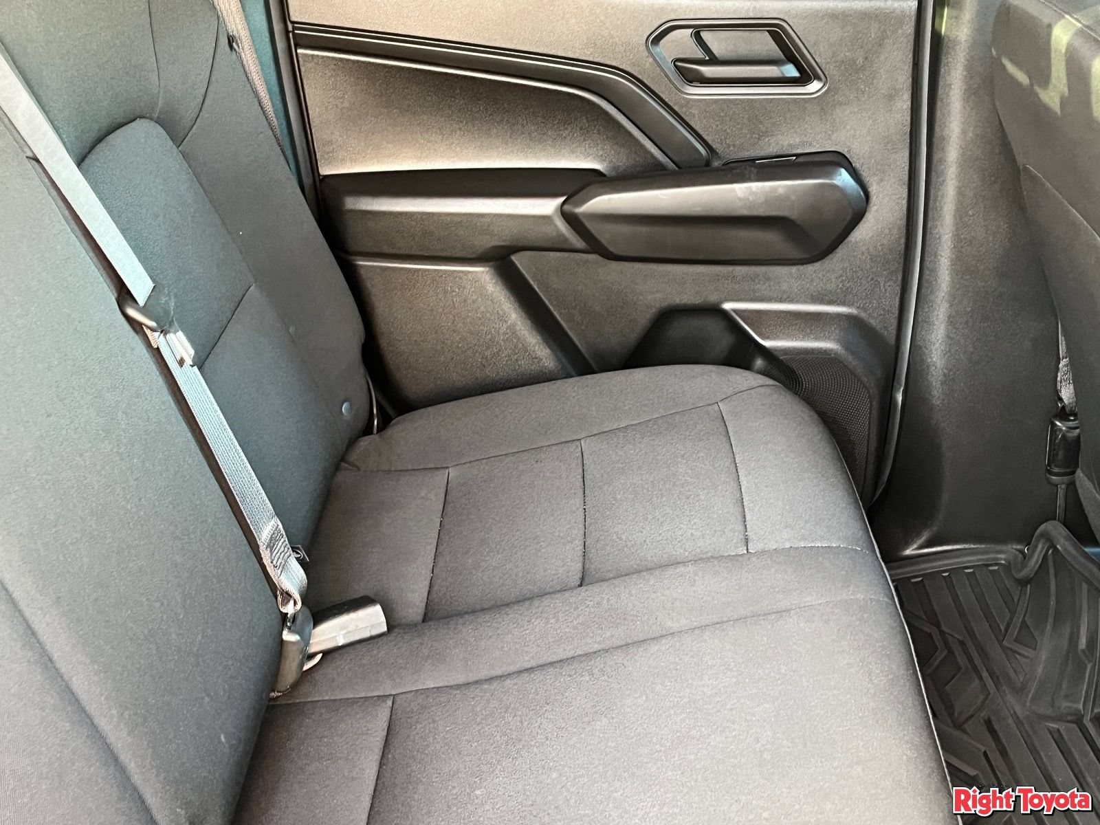 Used 2024 Chevrolet Colorado Trail Boss AWD/4WD image 14