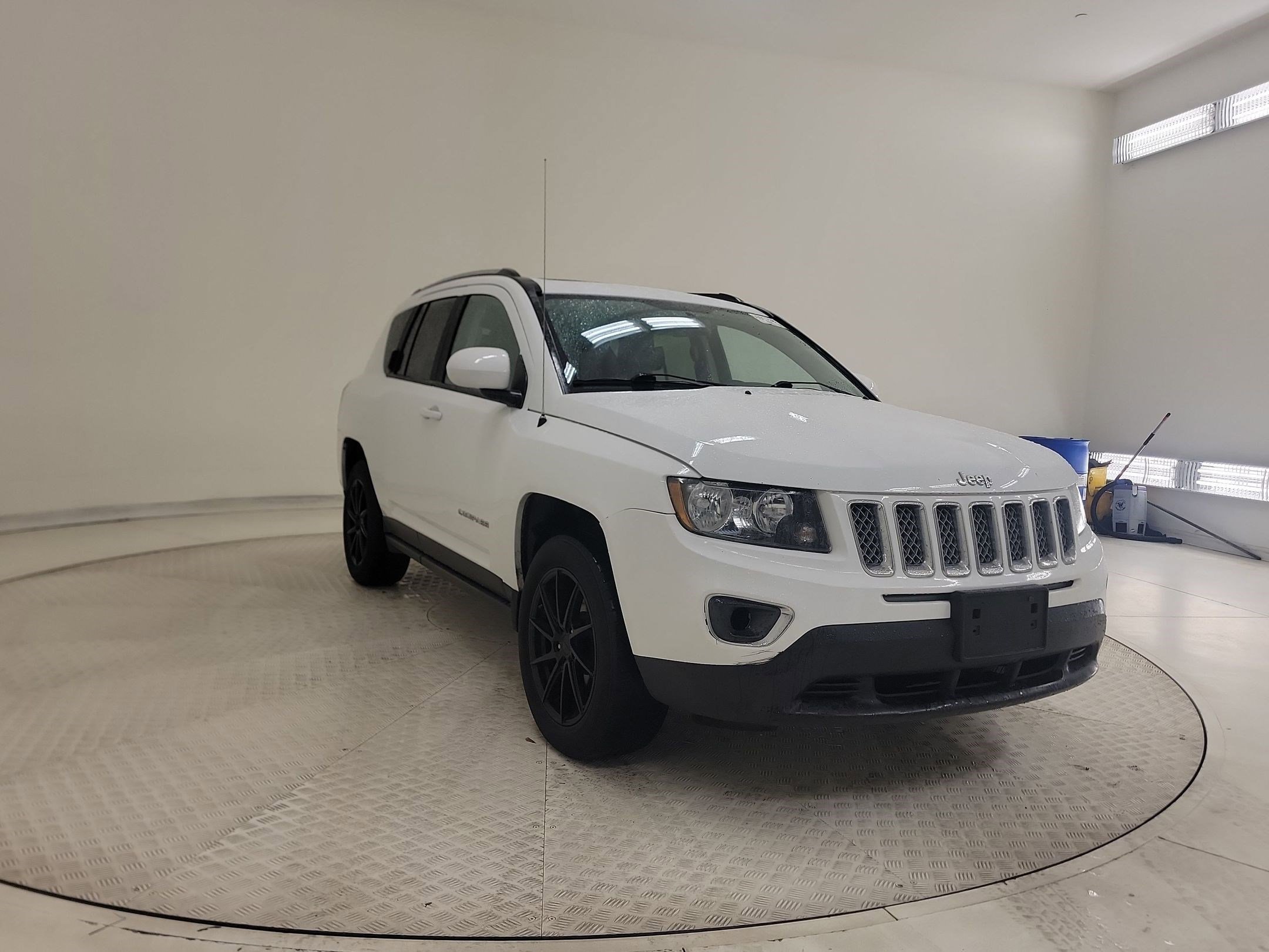 Used 2016 Jeep Compass High Altitude image 5