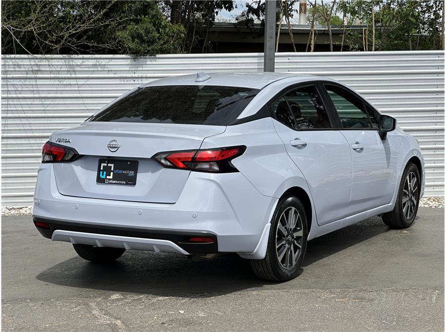 Used 2025 Nissan Versa SV w/ Trunk Package FWD image 10