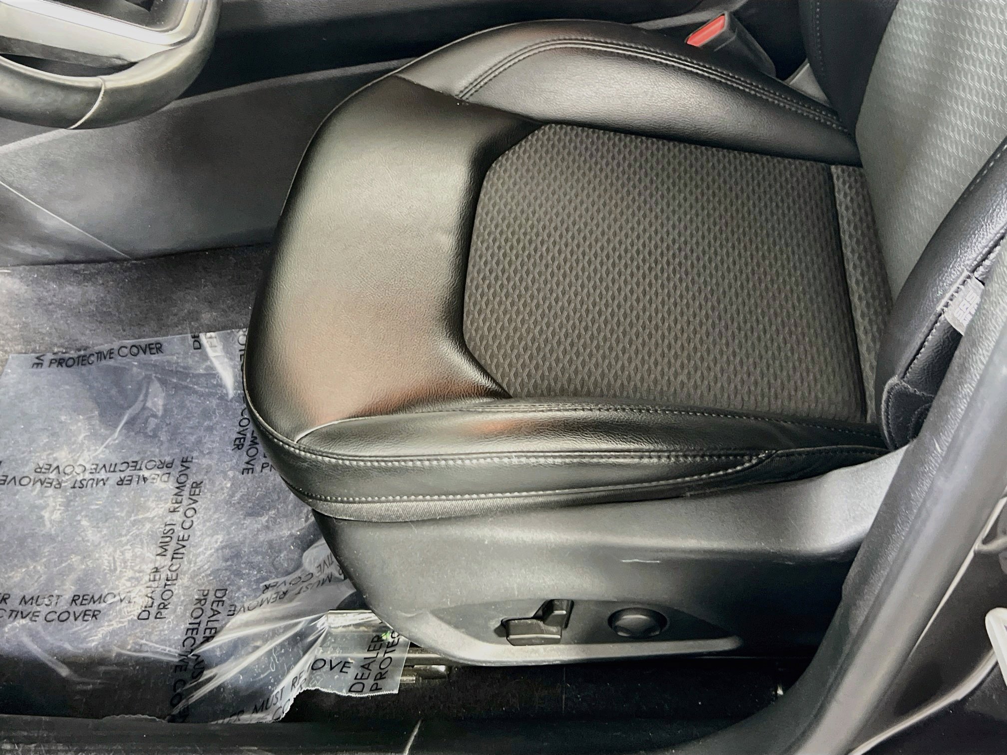 Used 2022 Jeep Compass Altitude w/ Convenience Group image 18