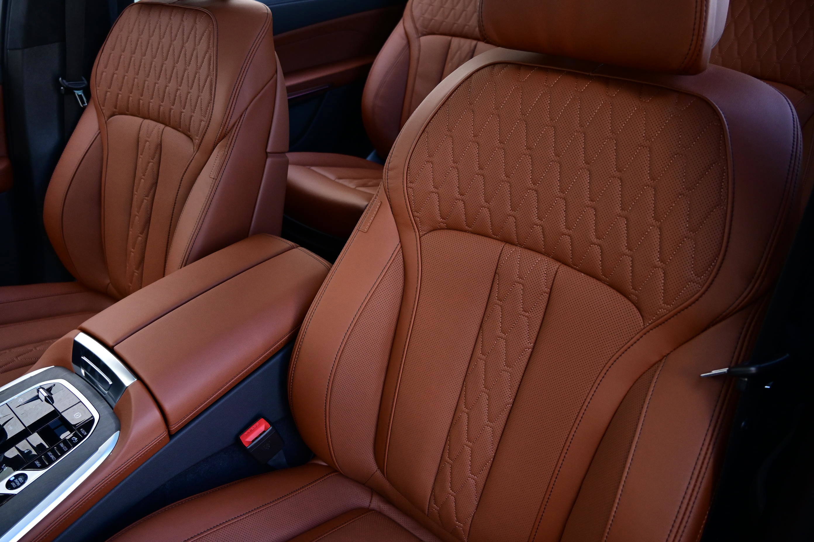 New 2026 BMW X7 M60i image 10