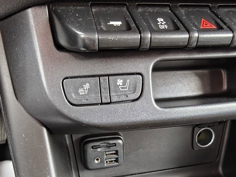 Used 2020 GMC Canyon Denali image 33