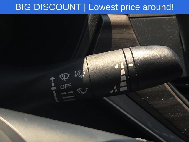 Used 2025 Nissan Altima 2.5 SV FWD image 36