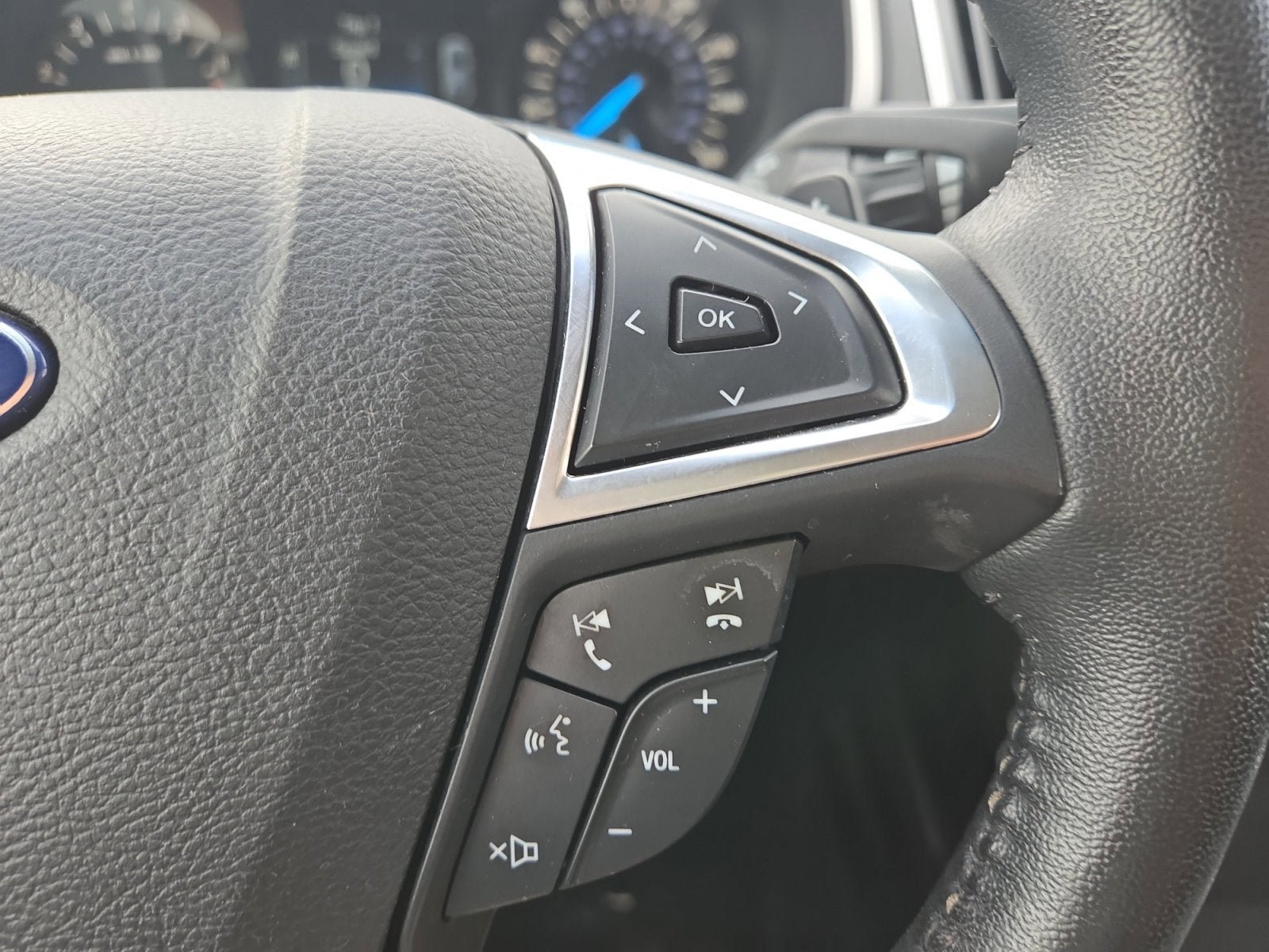 Certified 2017 Ford Edge SEL AWD/4WD image 15