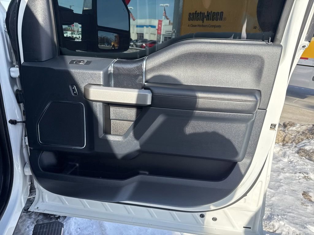 Used 2022 Ford F450 Platinum w/ FX4 Off-Road Package image 37