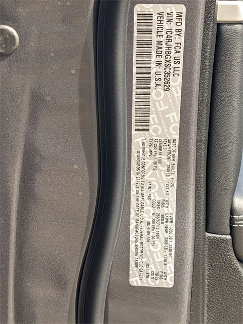 New 2025 Jeep Grand Cherokee Limited image 27