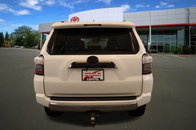 Used 2020 Toyota 4Runner TRD Off-Road Premium w/ Moonroof Package image 3