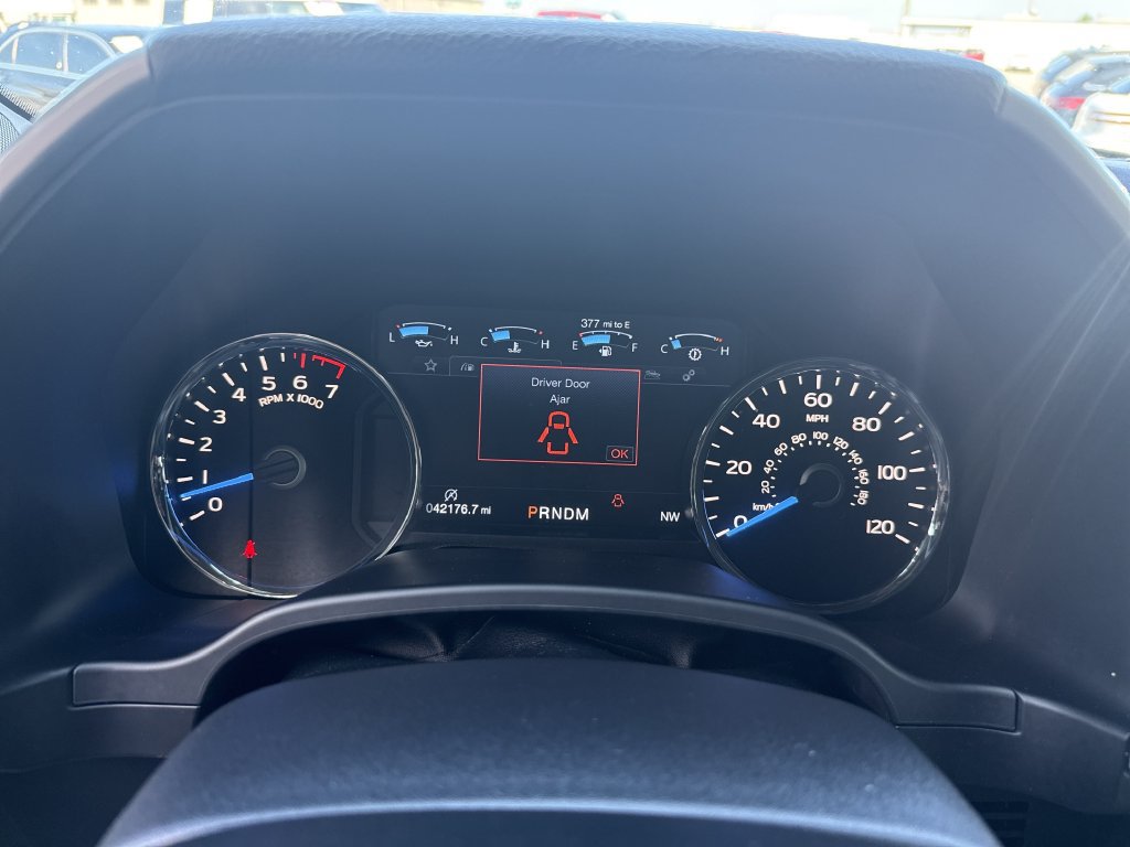 Used 2018 Ford F150 Lariat w/ Equipment Group 502A Luxury RWD image 32