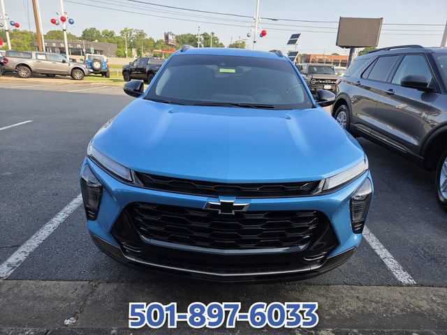 Used 2025 Chevrolet Trax ACTIV w/ Driver Confidence Package FWD video 2