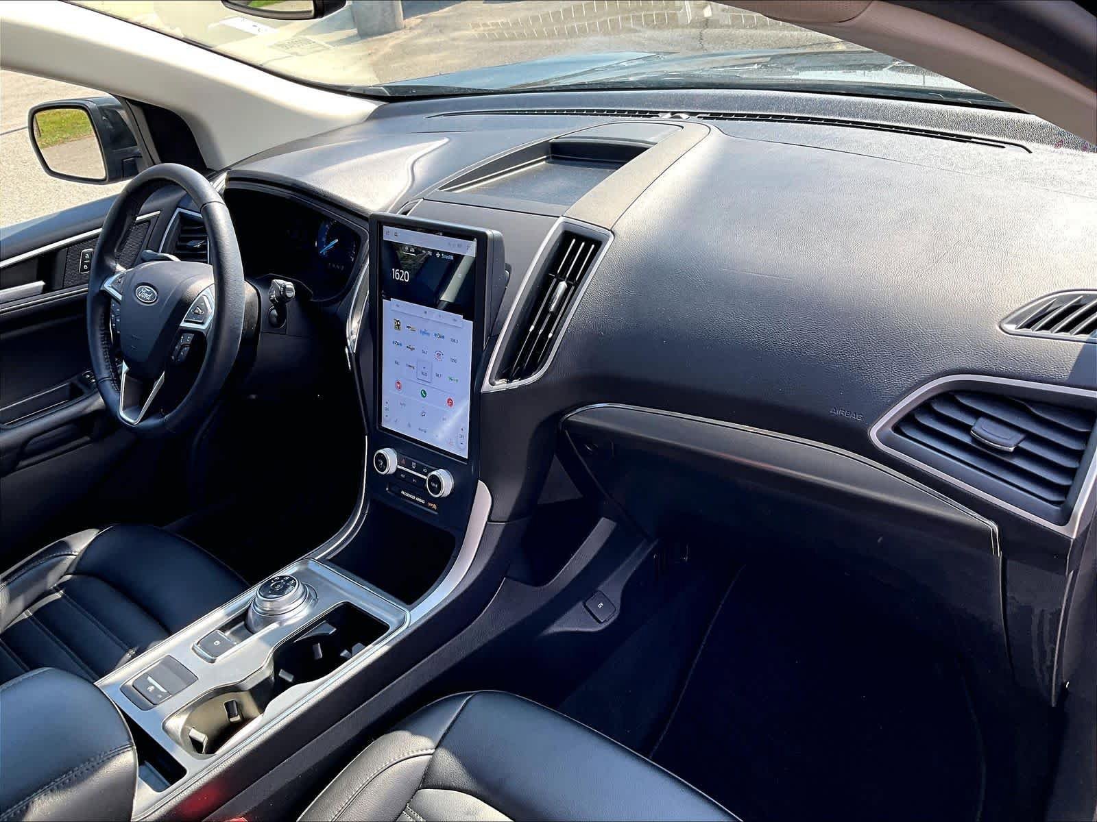 Used 2022 Ford Edge SEL w/ Convenience Package image 14